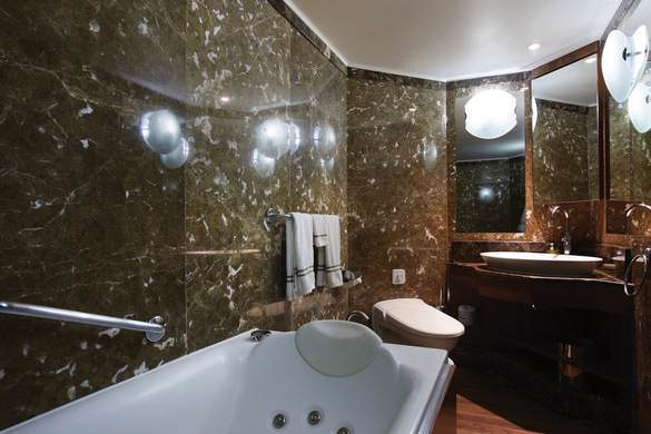 Silversea, Silver Wind, Grand Suite.jpg